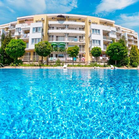 Crown Fort Club Sveti Vlas Buitenkant foto