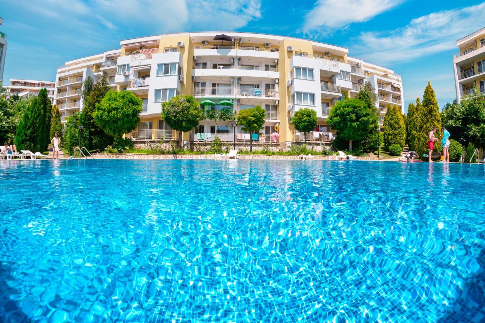 Crown Fort Club Sveti Vlas Buitenkant foto
