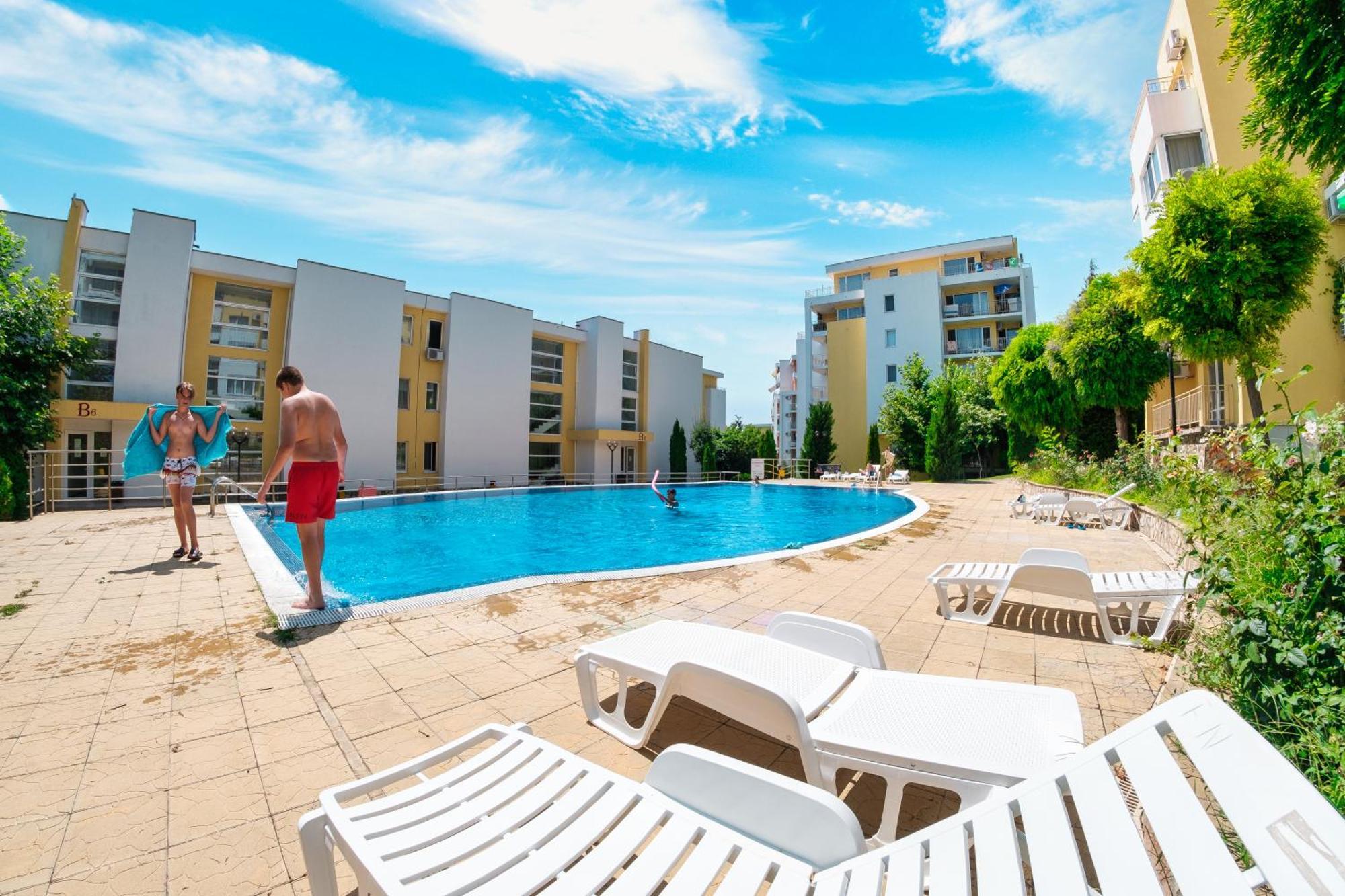 Crown Fort Club Sveti Vlas Buitenkant foto